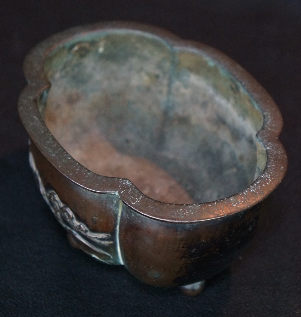 Antique Japanese bronze vase Suiban for Ikebana flower art 1800s Japan