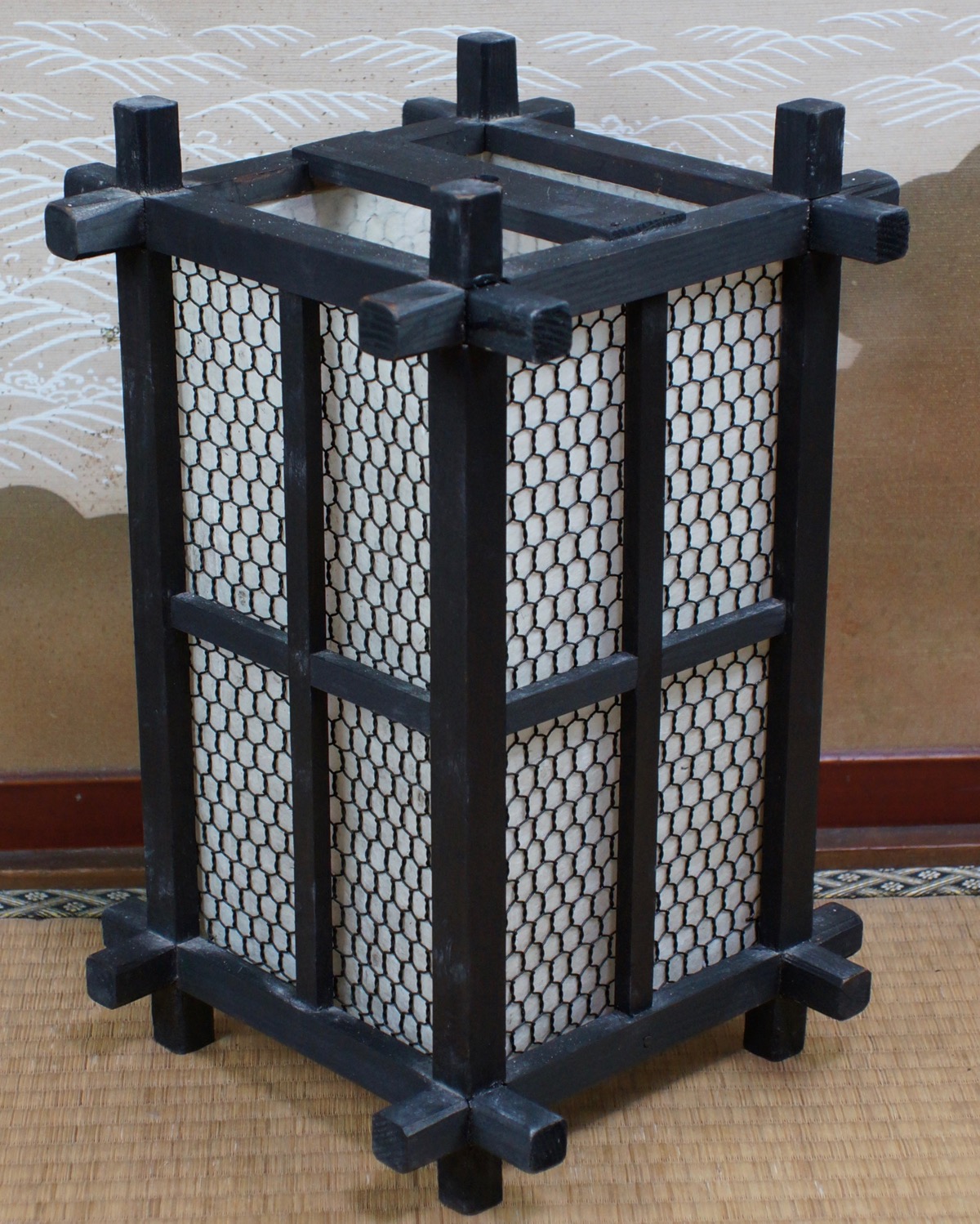 JAPANESE GARDEN LAMP 1900's candle lantern stand Japan architecture