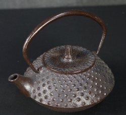 Arare Nambu kettle 1970