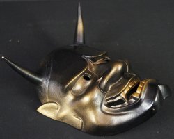 Hannya iron mask 1970