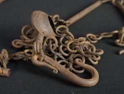 Ikebana garden chain 1800