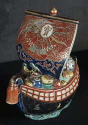 Imari Takarabune Koro 1900