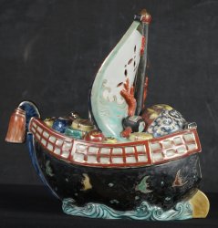 Imari Takarabune Koro 1900