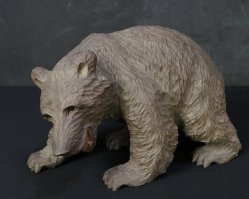 Kuma bear Okkaido craft 1970