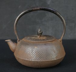 Nambu kettle tea 1900