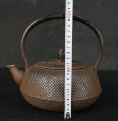 Nambu kettle tea 1900