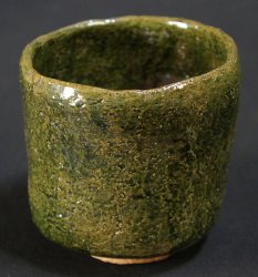 Oribe-Chawan green 1950