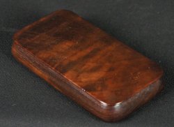 Tora-gara tobacco case 1900