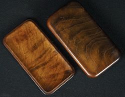 Tora-gara tobacco case 1900